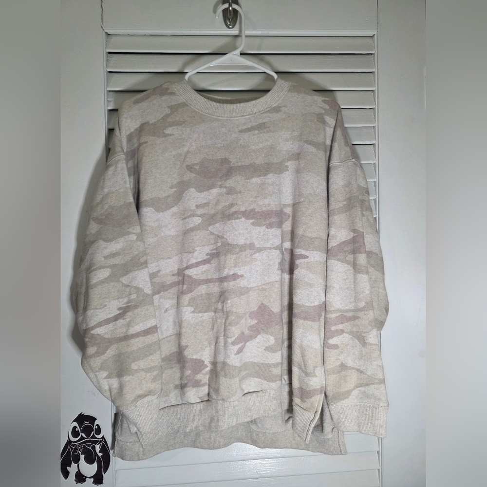 American Eagle Outfitters Women's Camouflage Crewneck Sweater - Beige and Cream